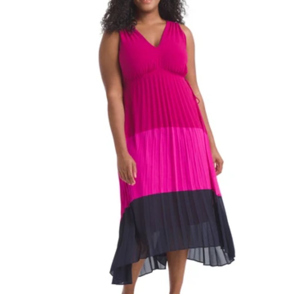 💕2X HP 💕🙌Color-block Pleated Dress (Plus Size)